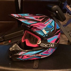 Scott girls motorcycle helmet